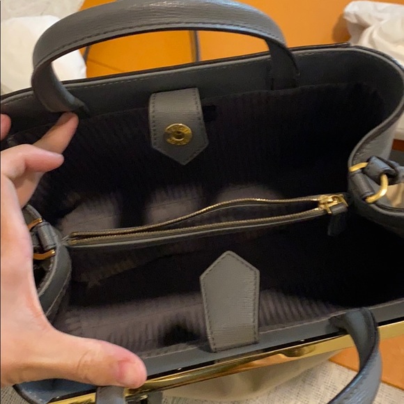 Fendi 2 Jour bag - Picture 2 of 7